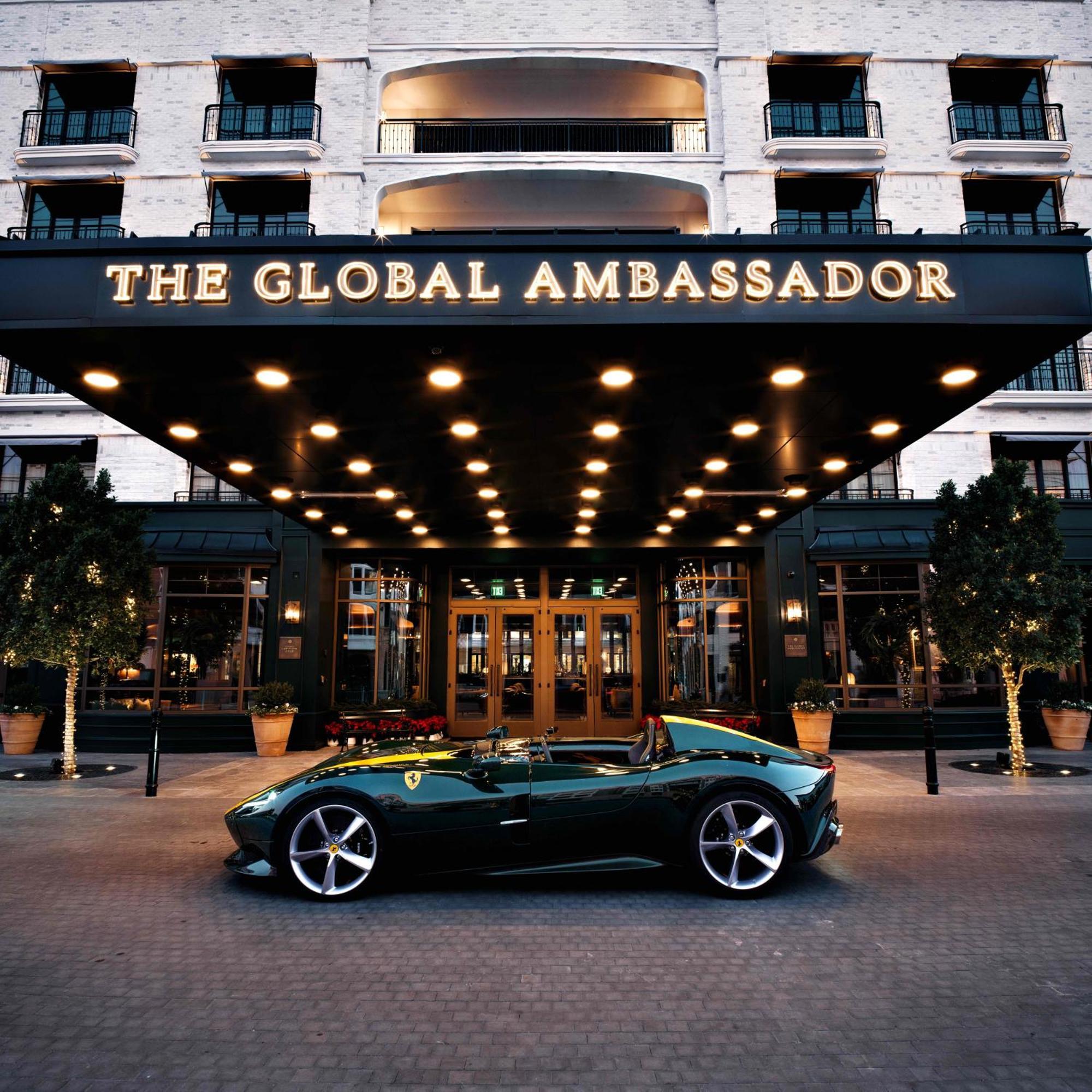 Hotel The Global Ambassador Phoenix Esterno foto